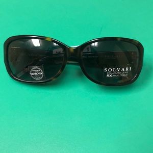 Woman’s Sunglasses